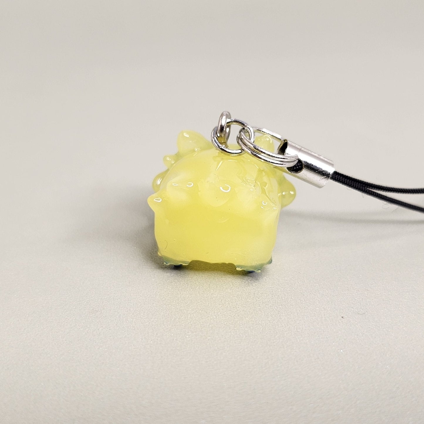 Joltik charm