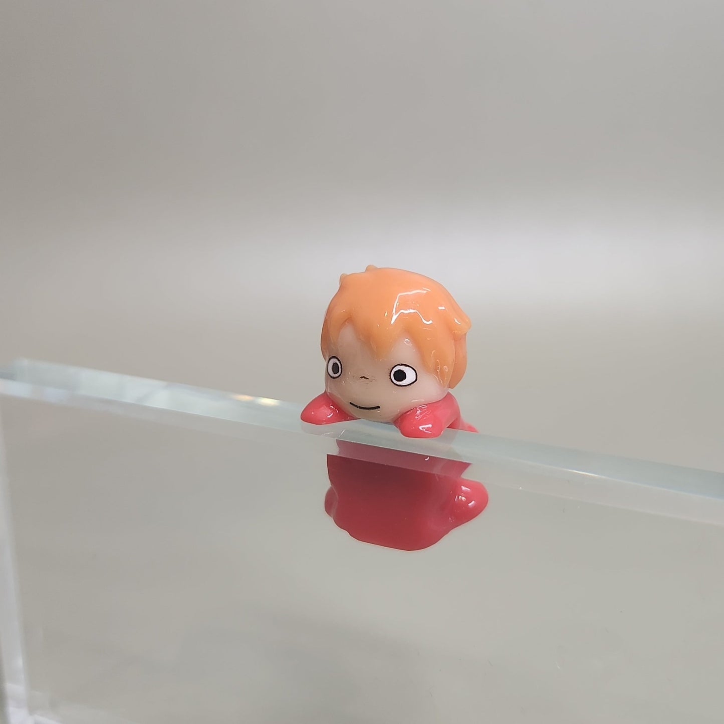 Ponyo Peeker / Hipper charm
