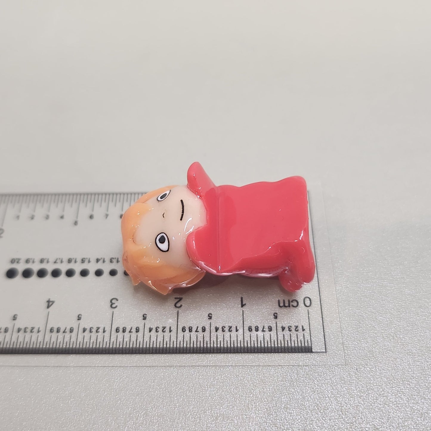 Ponyo Peeker / Hipper charm