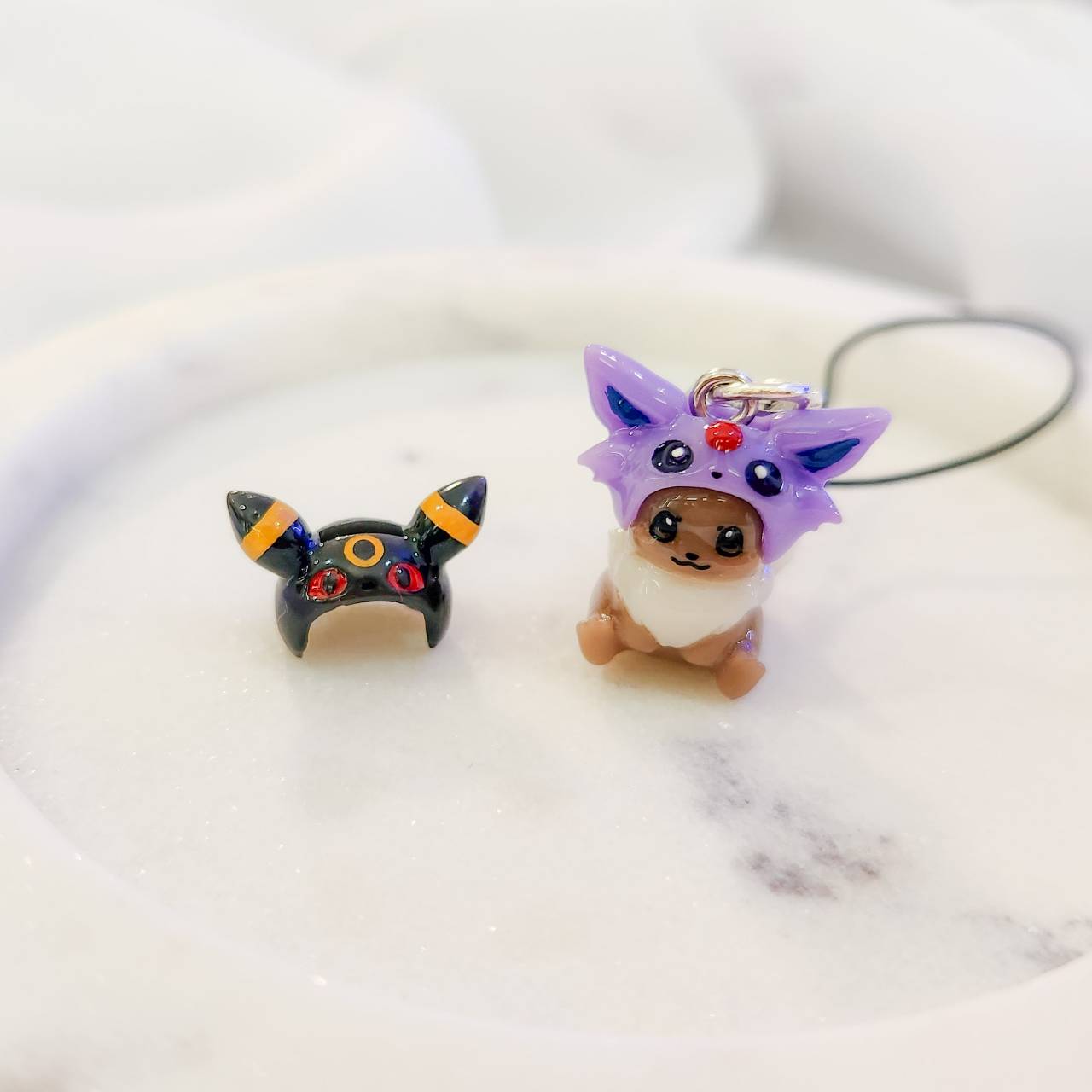 Eevee Eevolution Hat Charm (Espeon, Umbreon)