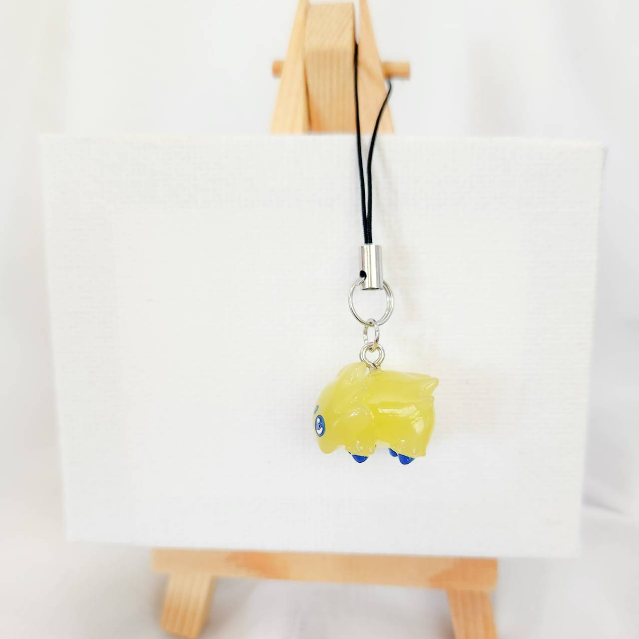 Joltik charm