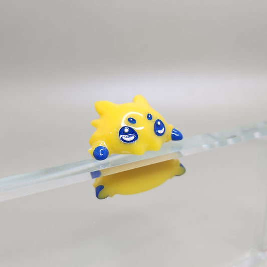 Joltik Peeker / Hipper charm
