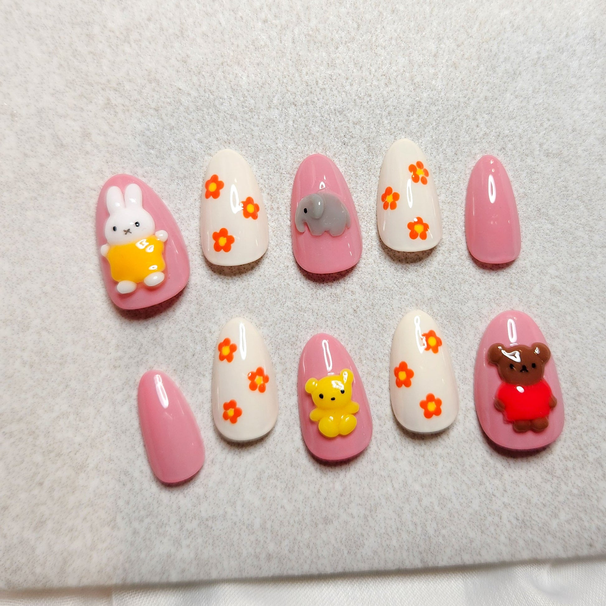 Miffy press - on nails