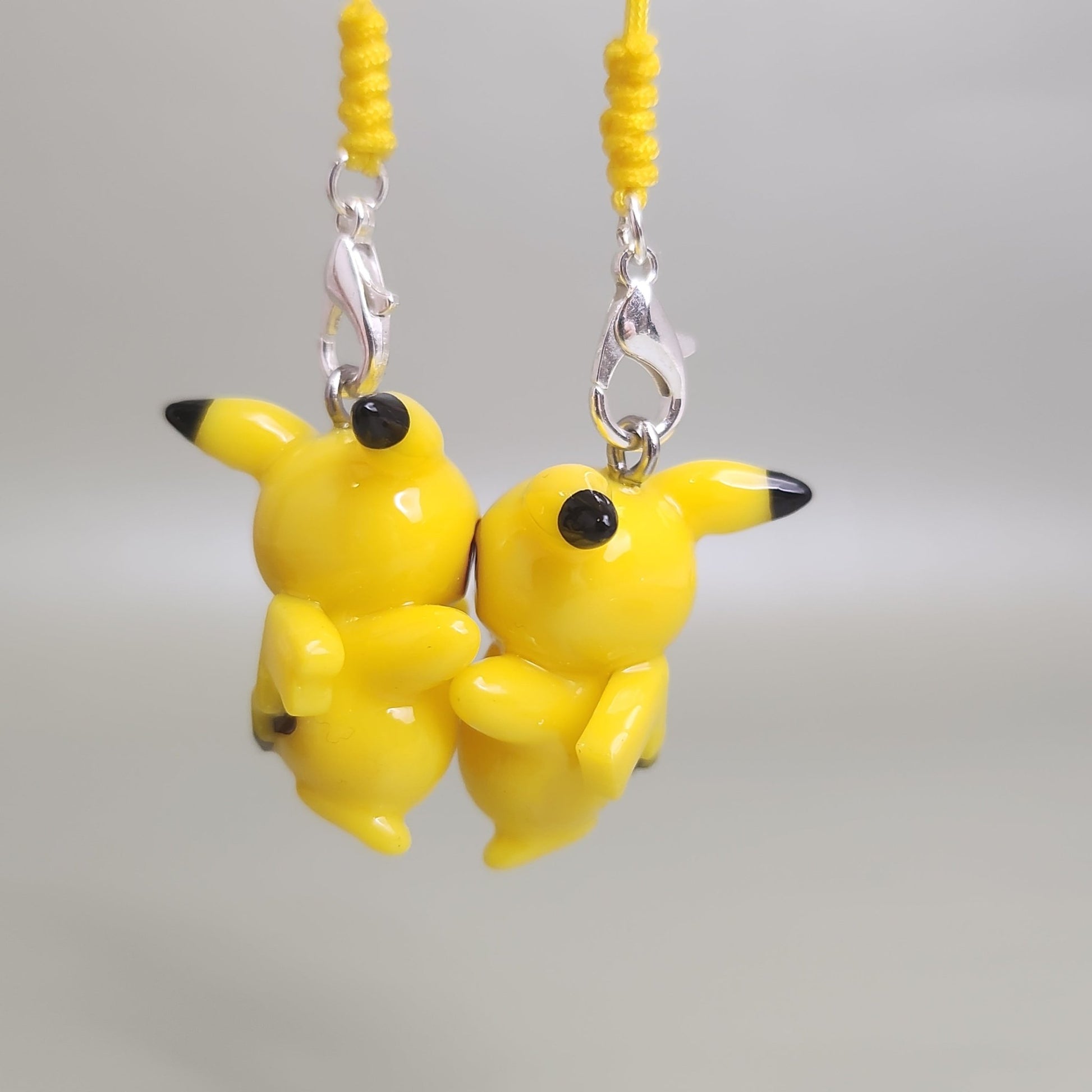 Pikachu Couple Magnetic Pair Charms