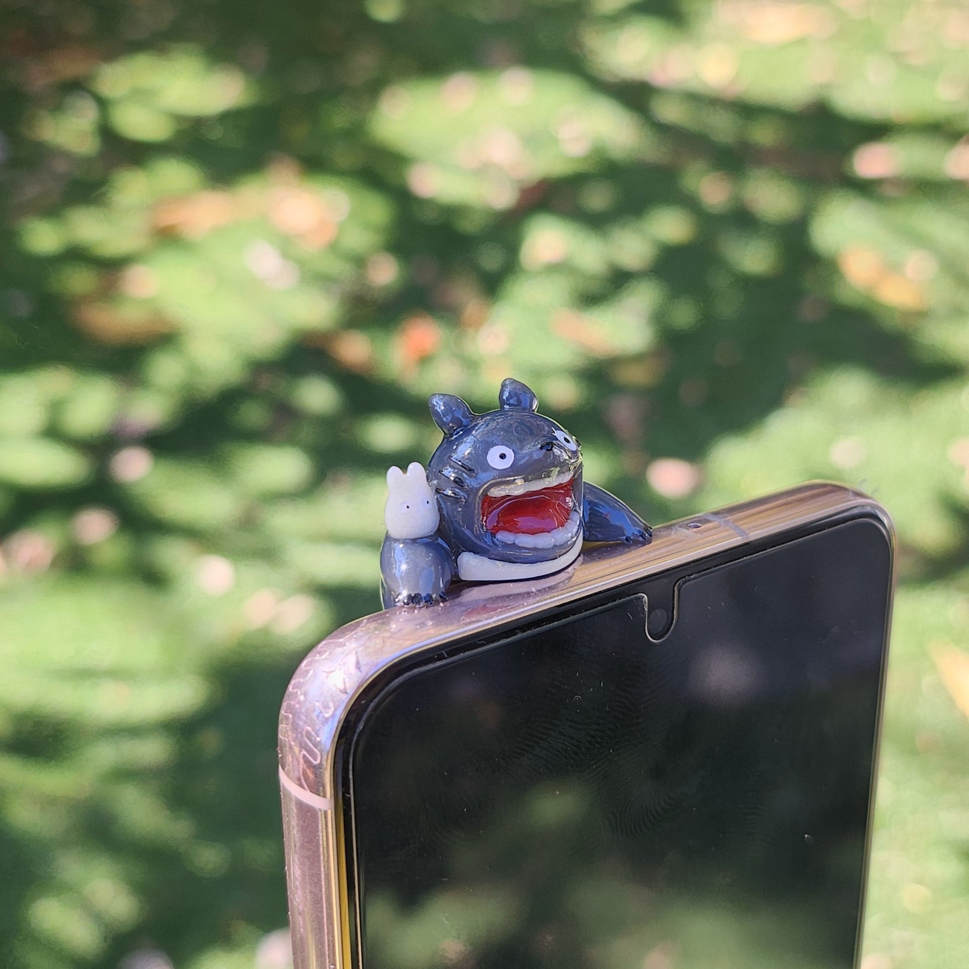 Totoro Peeker / Hipper charm